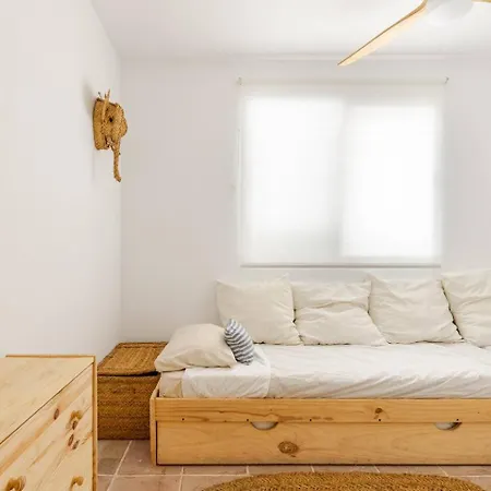 Holiday home Alzeina, Casa Con Mucho Encanto A 300mtr De La Playa Agua Amarga (Almeria)